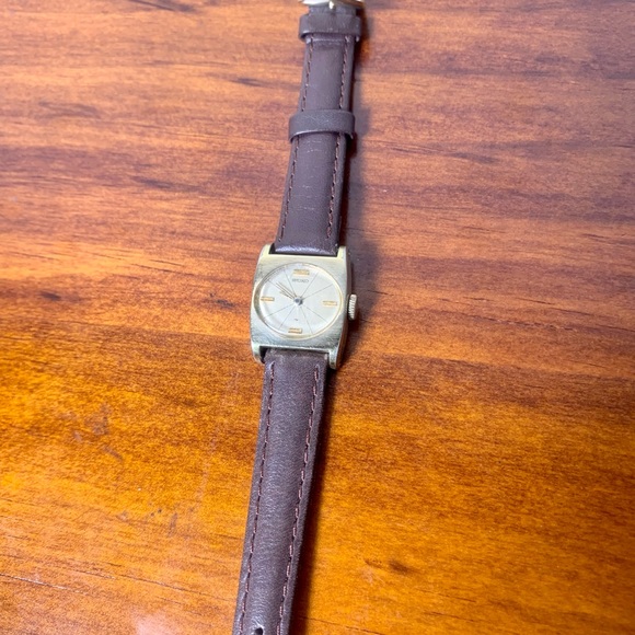 Seiko women’s mechanical wind up vintage watch - Picture 2 of 6